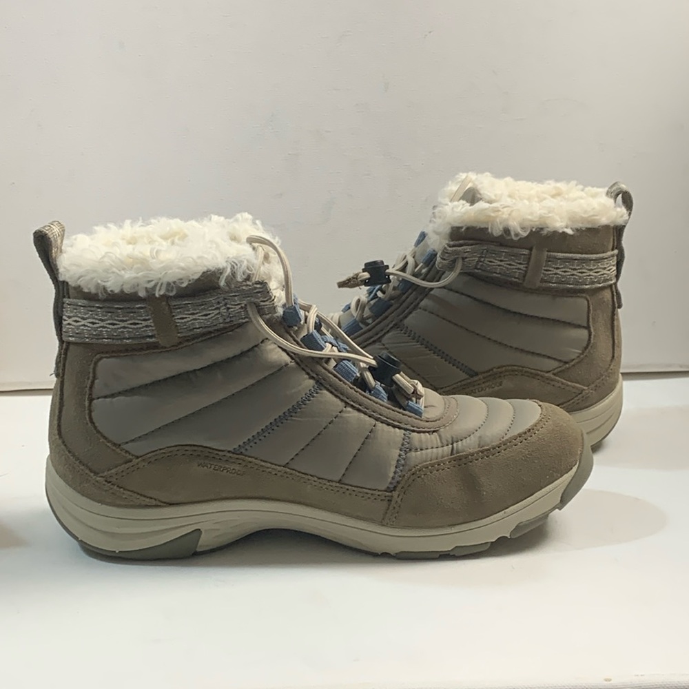 NEW - Merrell Approach (9) - Picture 4 of 6